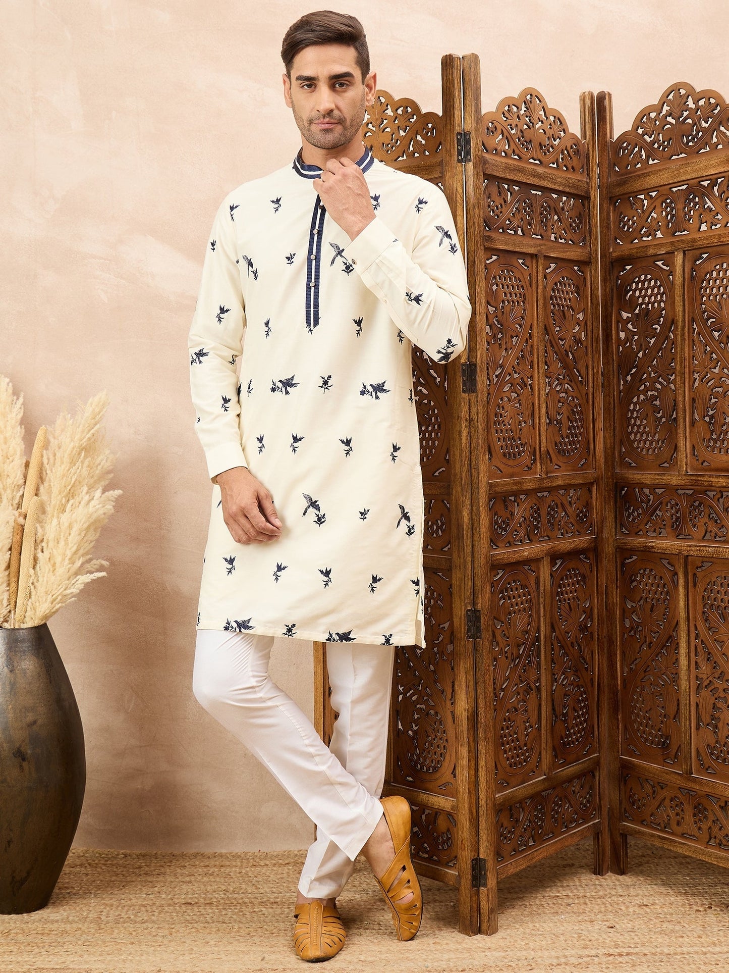 Ivory Bird Embroidered Kurta Pyjama Set