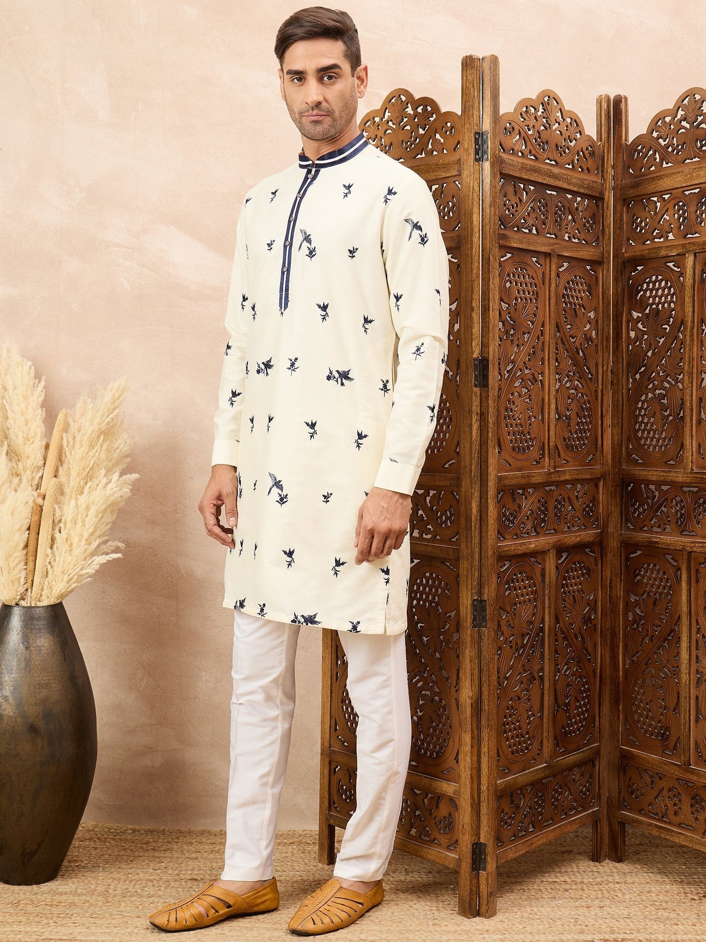 Ivory Bird Embroidered Kurta Pyjama Set