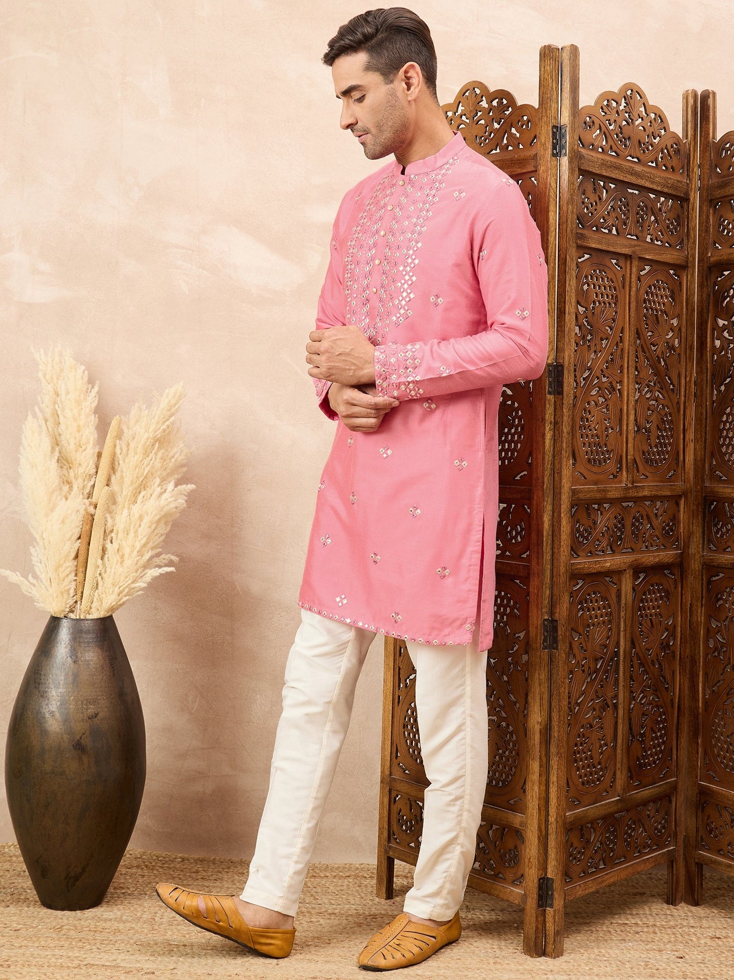 Pink Mirror Embroidered Kurta Pyjama Set