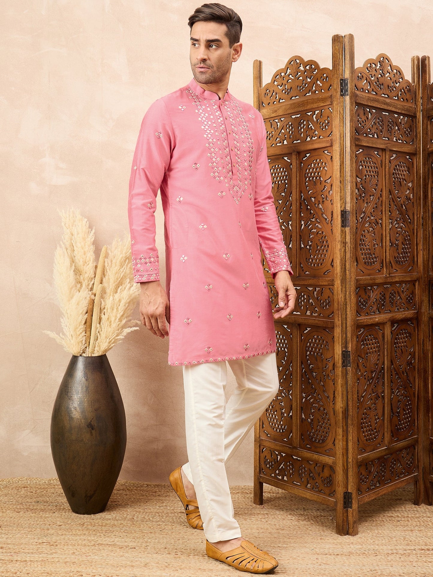 Pink Mirror Embroidered Kurta Pyjama Set